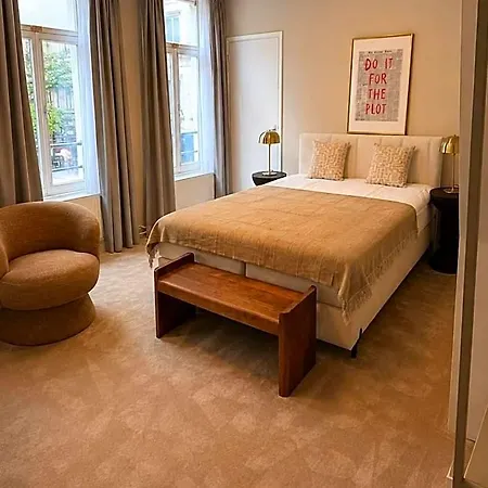Hotell The Saints Sutor Breda