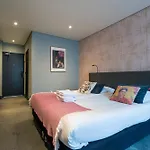 Sutor Hotel מלון ברדה
