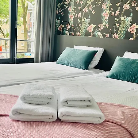 苏特尔酒店 3* 布雷达