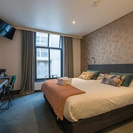 מלון Sutor Hotel